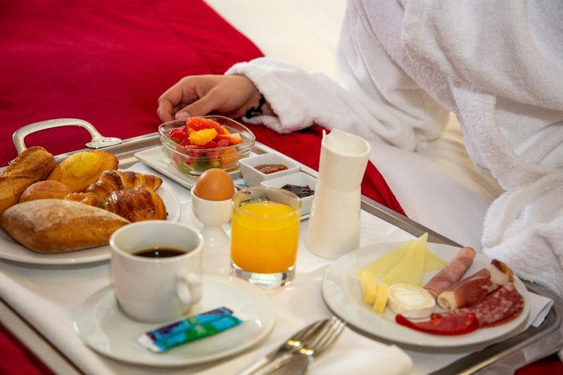 Hotel Mermoz Toulouse Dış mekan fotoğraf